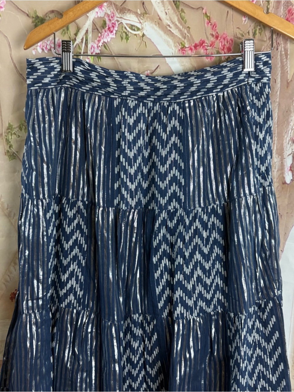 NEW Soft Surrounding Brillar Navy Patterned Foil Tiered Maxi Skirt and Top Set - Picture 9 of 13